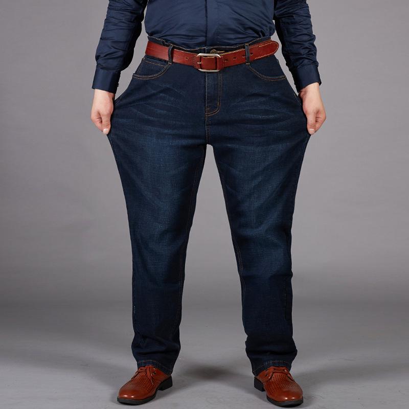 

Эластичные мужские джинсы большого размера, мужские прямые свободные брюки с высокой талией среднего возраста, толстые эластичные длинные брюки 48