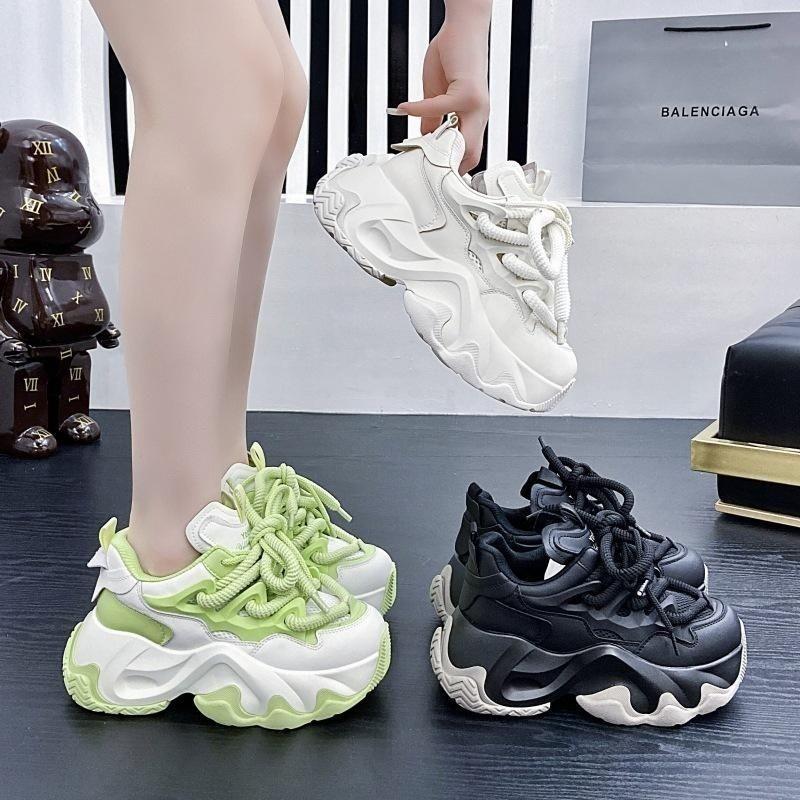 Daddy Shoes Girl 2025 New Autumn Platform Muffin Shoes Heightening Sports Shoes Ins Autumn and Winter Casual Running Shoes