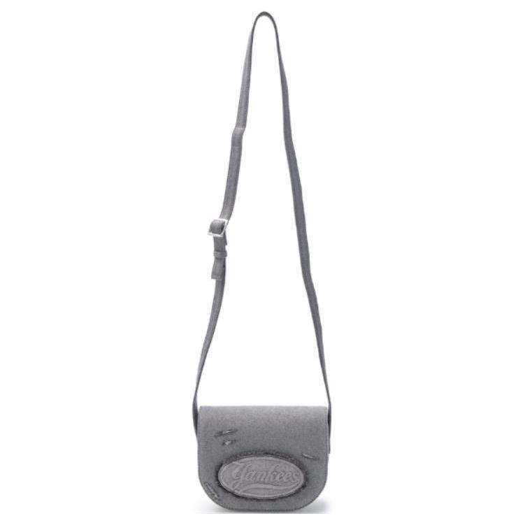 MLB New York Yankees Engraved Vintage Twill Cotton Shoulder Bag Women Bags Gray 3ACRVD15N-50GRS