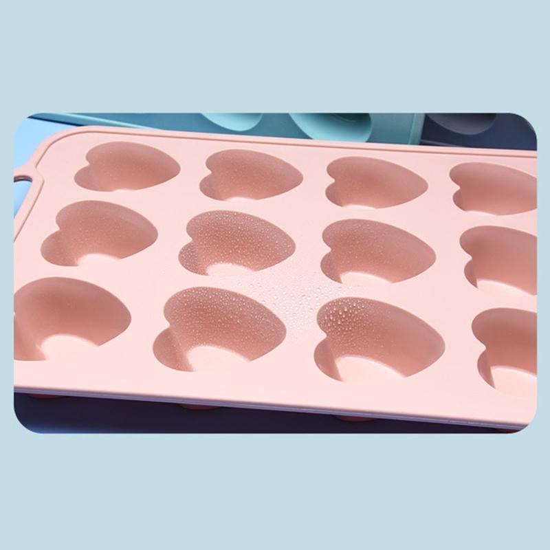 12-Cavity Cake Molds Pastry Tool Pressable 3D Christmas Little Cute Heart Theme Press Baking Utensils Bread Mousse for Kitchen