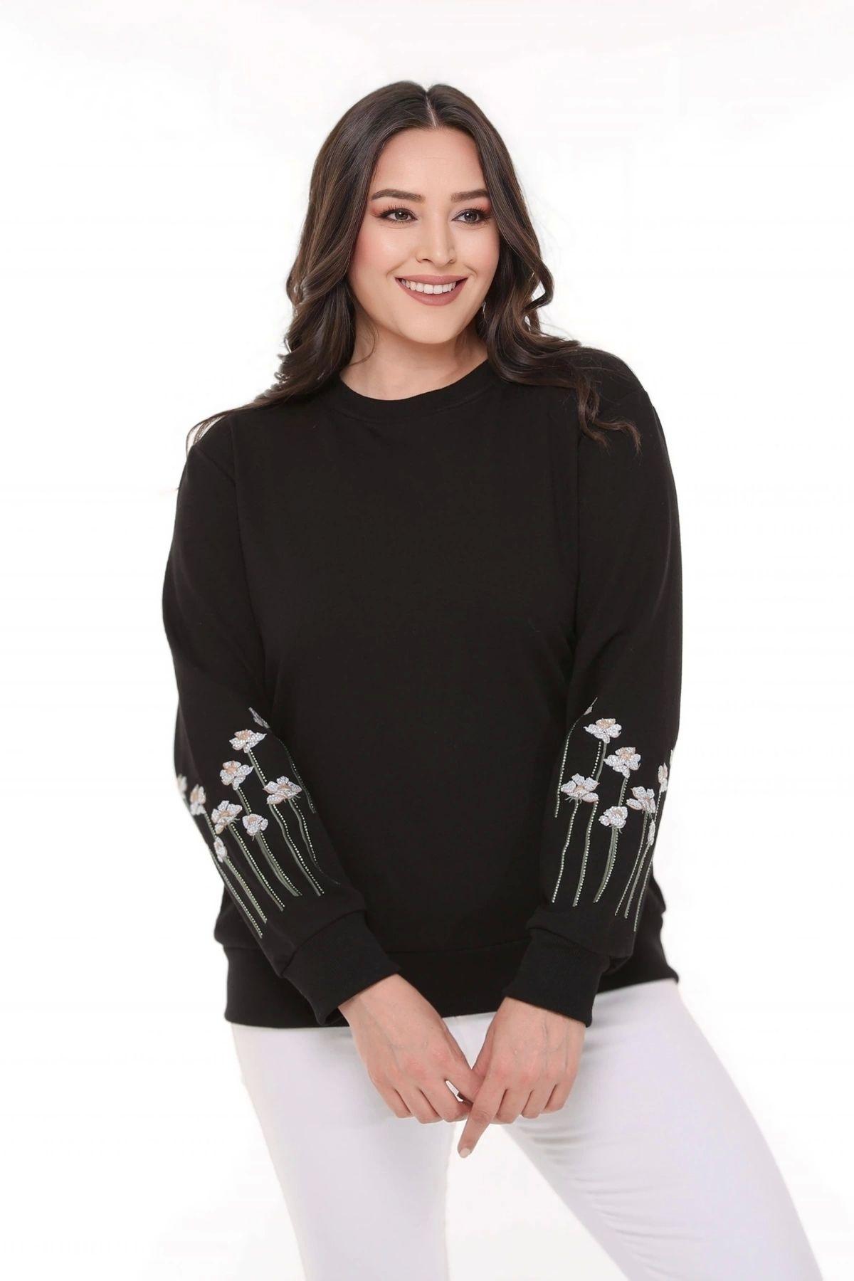 

Women s Style Big Size Sweatshirt Sweatshirt With Flower Embroidery On Sleeves L/XL