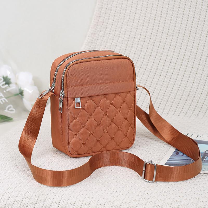 

Повседневная модная универсальная женская сумка из ткани Оксфорд, модная и простая сумка через плечо, сумка для мобильного телефона и мелочи для путешествий на открытом воздухе One size