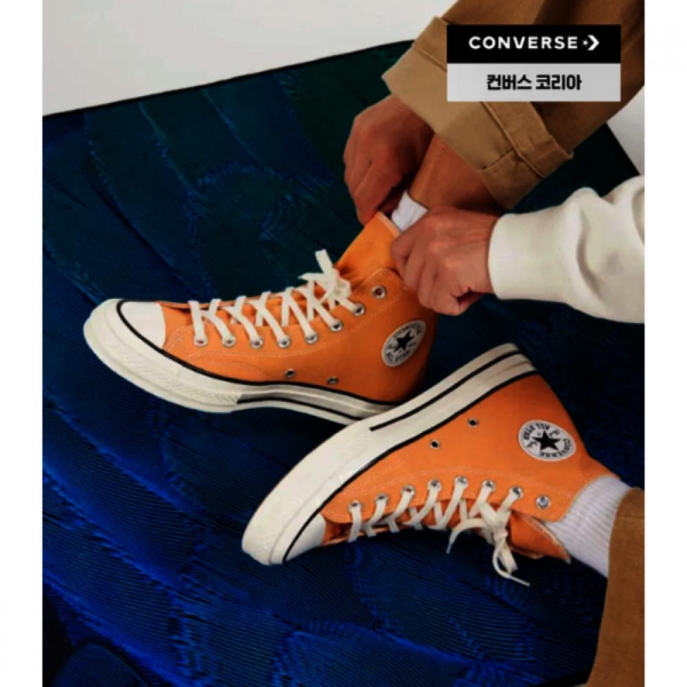 Converse Chuck 70 Hi Canvas Sneakers Vintage Orange 220