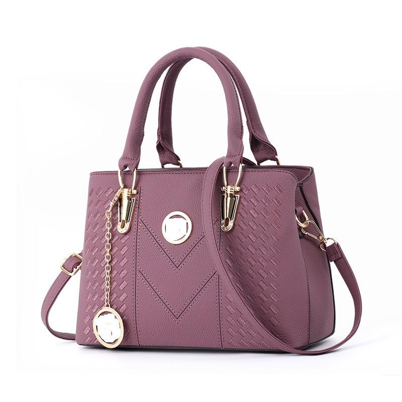 Ladies Bag Korean Embroidery Fashion Simple Portable Large Bag Shoulder Bag Messenger Bag Characteristic Mother Bag