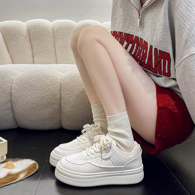 2024 Neue Frühling/Sommer/Herbst Kleine Weiße Schuhe Neue Damen Dicke Sohle Innen Erhöhte Sportliche Board-Schuhe Trendige Freizeitschuhe