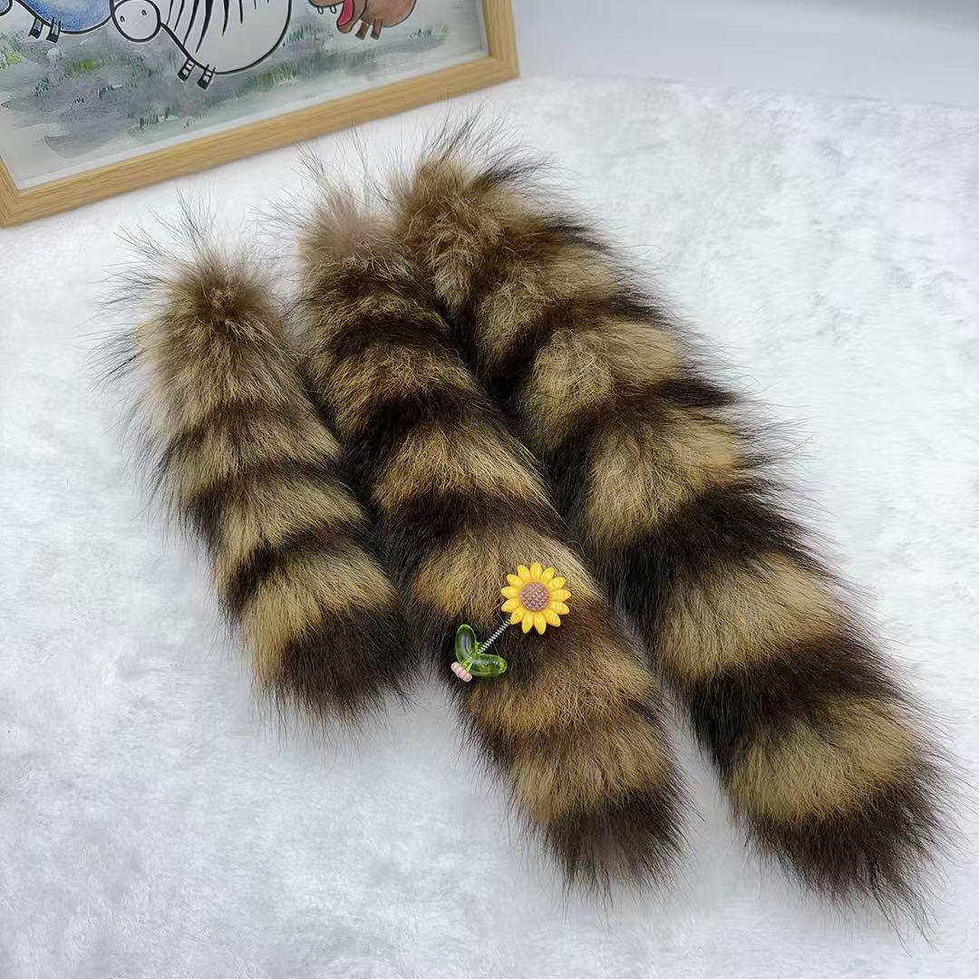 Брелок-шарм хвост енота - Плюшевая подвеска Ключевой аксессуар 30 cm