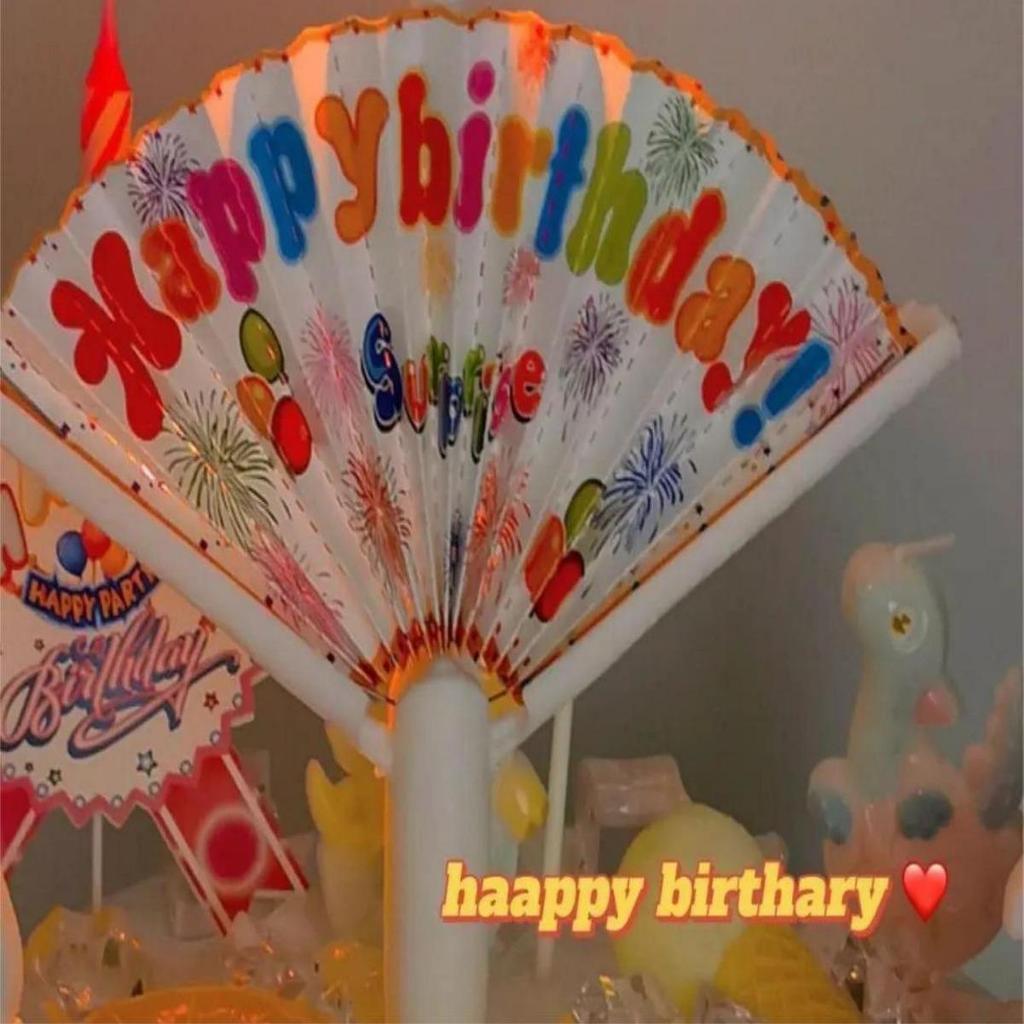 Fan-shaped Birthday Cake Surprise Candles - Funny Party Decoration for Kids