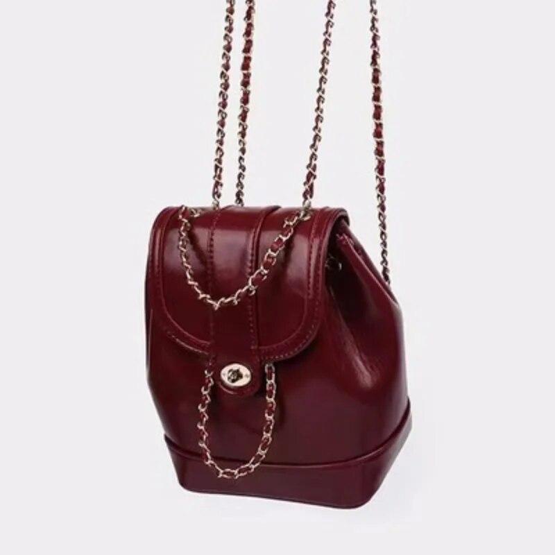 New Fashion Casual Women's Chain Backpack Solid Color Travel Backpack