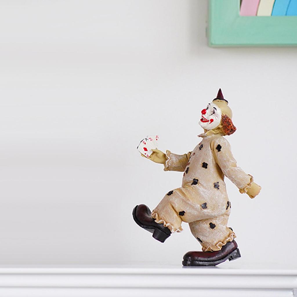 Clown Figure Statue Sculpture Collection Statuette Desk Ornament for Table Decoration Cabinet