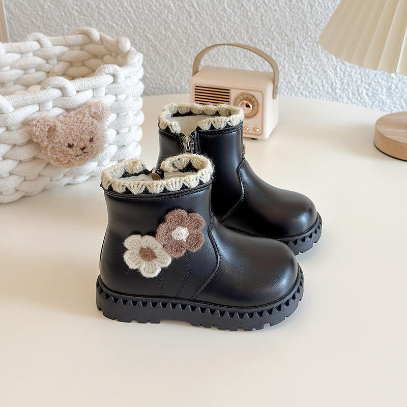 Girls cute flower short boots velvet Martin boots 2025 winter new baby girl foreign leather boots children's cotton boots