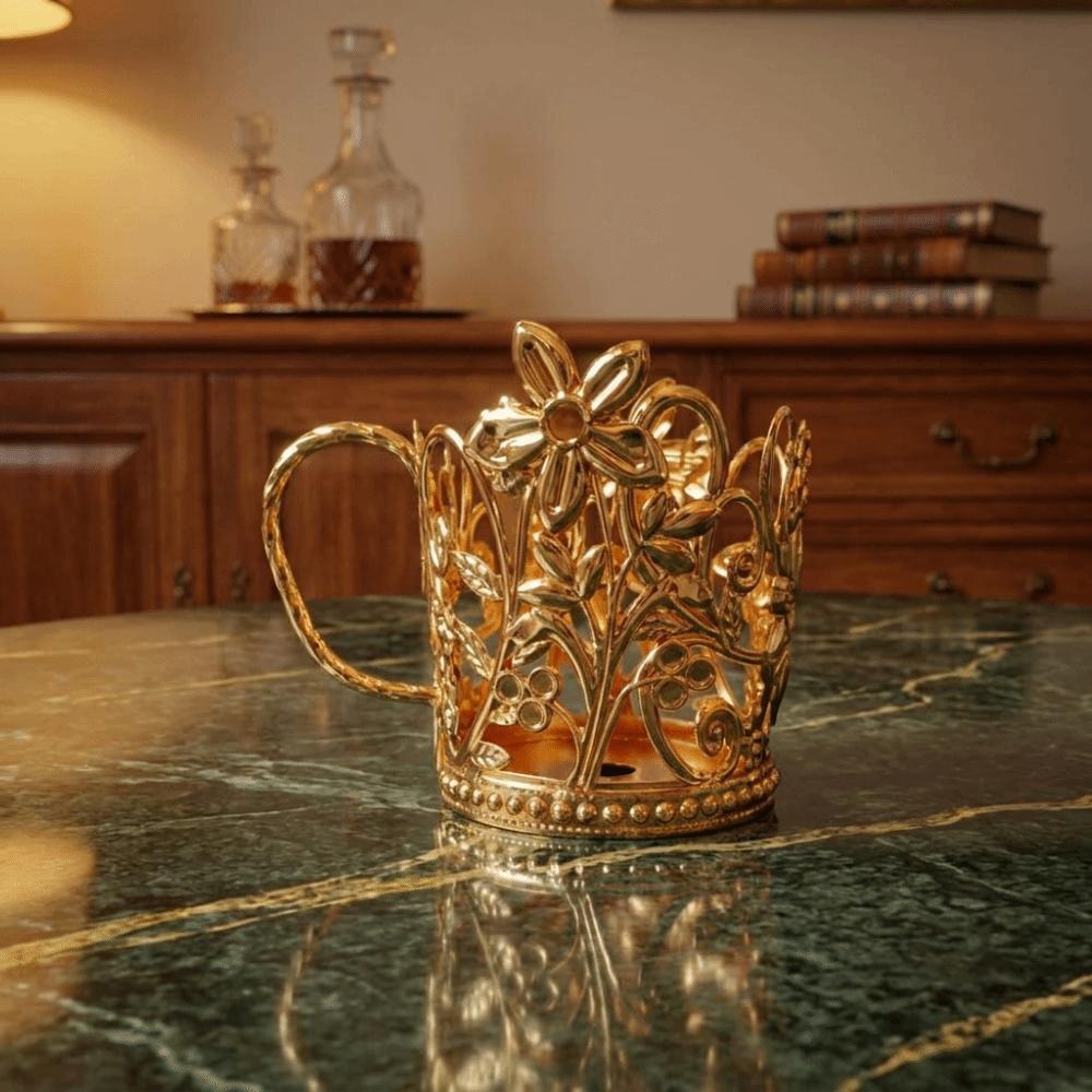 Tragbarer Verbrühschutz-Becherhalter Goldene Blume-förmige Papierbecherhalter Feiertagspartys