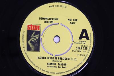 7-Zoll Schallplatte JOHNNIE TAYLOR - Ich könnte niemals Präsident sein STAX129PROMO STAX 1969 UK Soul/Funk Gebraucht