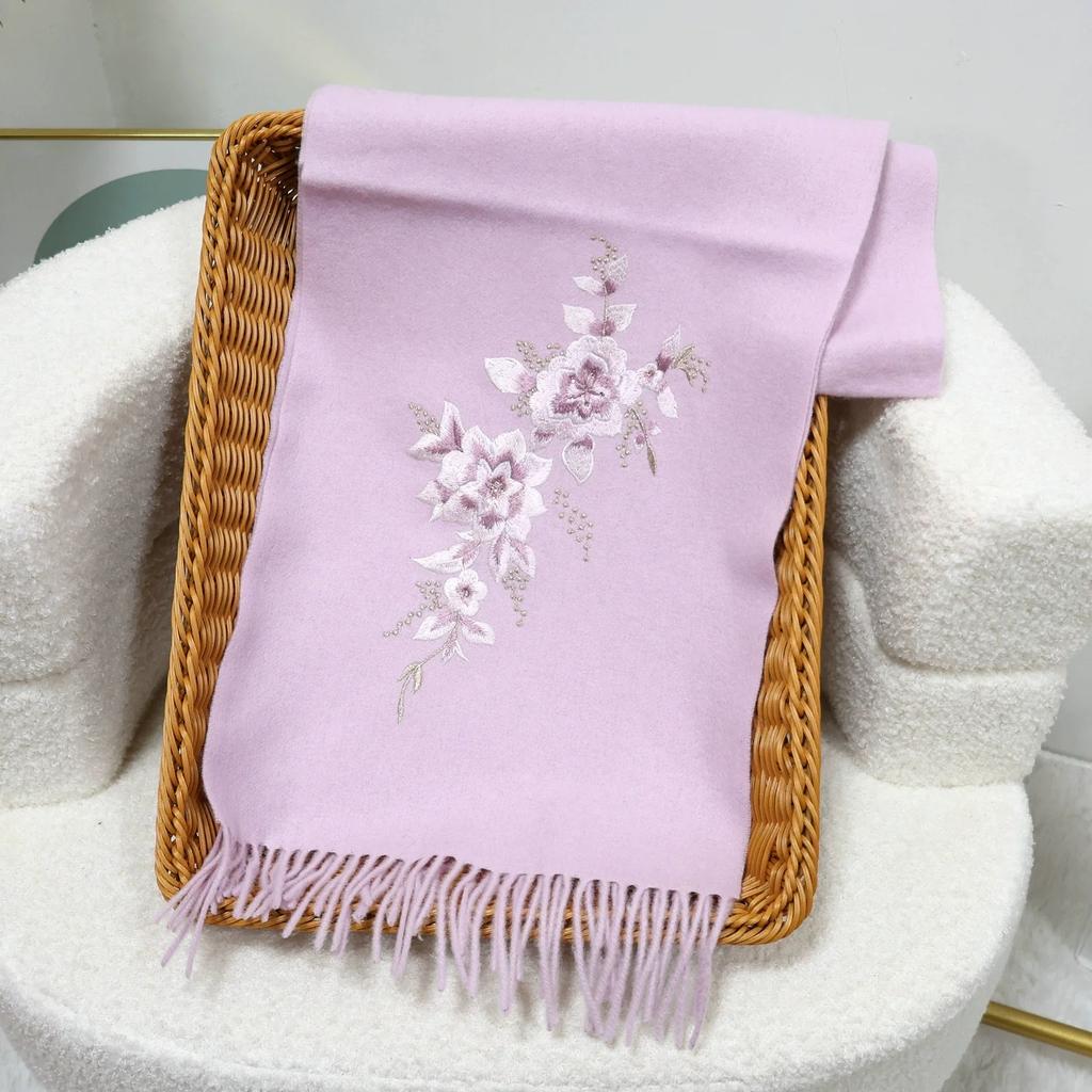 New Year's Embroidered Wool Scarf for Autumn and Winter Thickened Warm Scarf With Tassel
