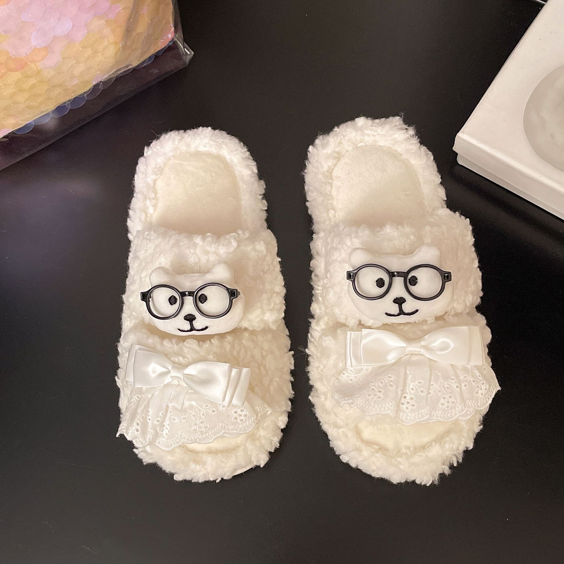 

Нишевые милые мультяшные пушистые туфли Miffy Rabbit для женской осени и зимы 2025 года, новые, на толстой подошве, для улицы, теплые и увеличивающие рост хлопковые тапочки 36