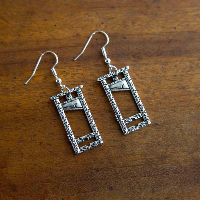 Gothic Black Geometric Hollowed-out Rectangle Guillotine Pendant Dangle Earrings for Women Men Halloween Party Jewelry Gifts