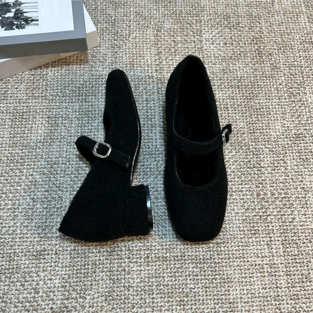 Retro Style Fashionable Single Shoes Women's Season New French Square Head One-word Buckle Mary Jane Single Shoes Women