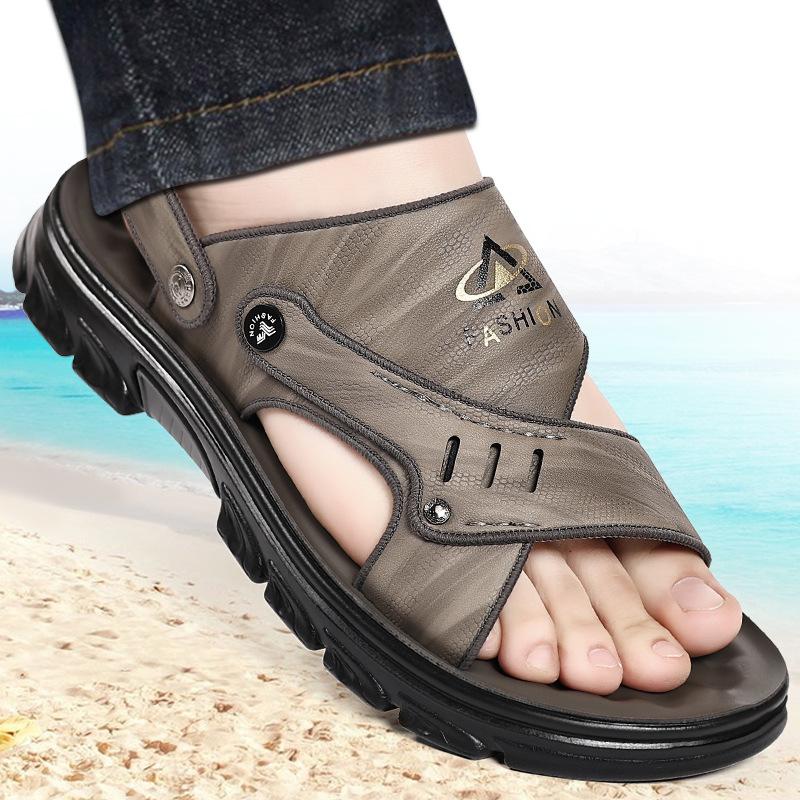 Summer sandals men's soft-soled non-slip outer wear two-purpose cool slippers men's versatile casual dad beach shoes