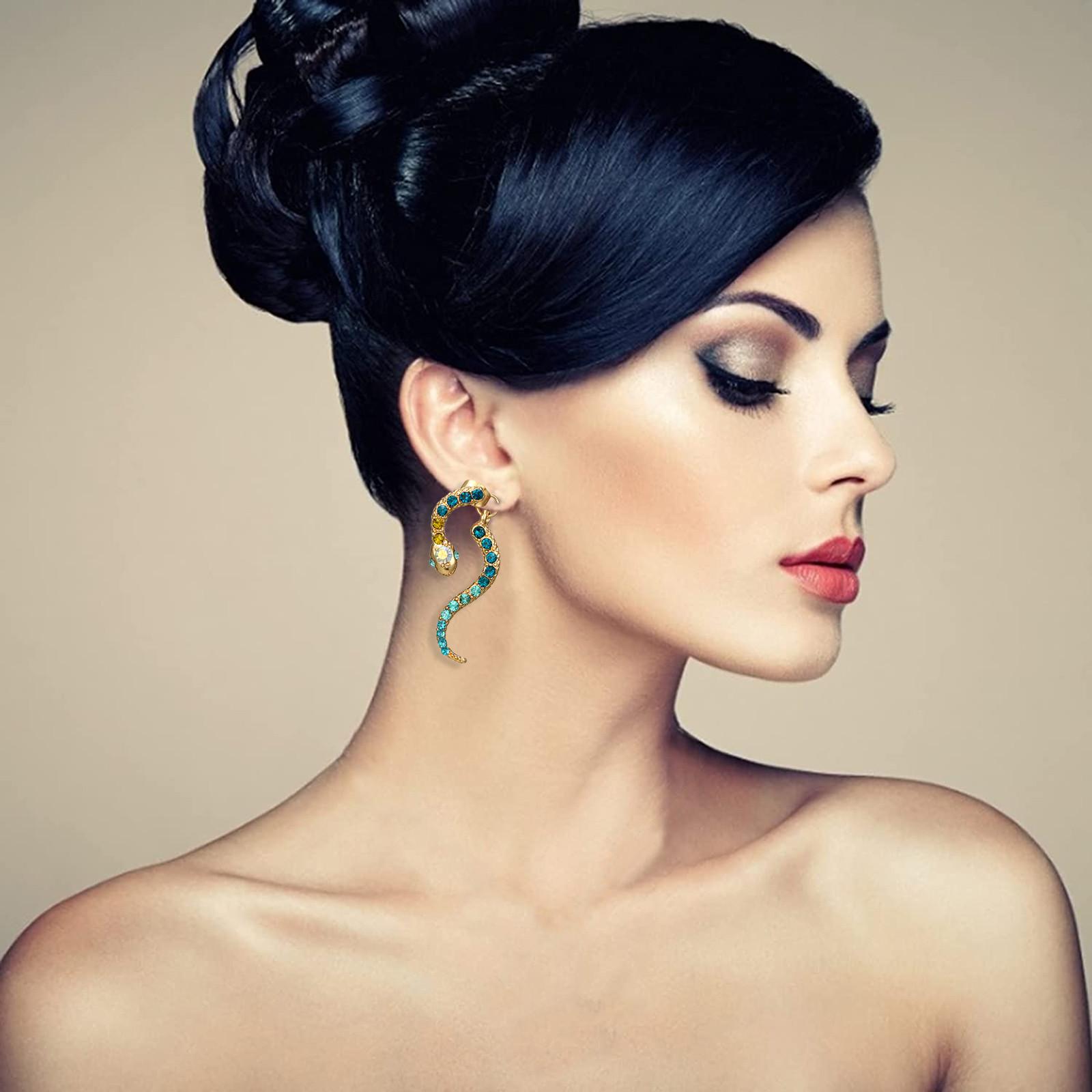 Винтажные серьги-гвоздики с бриллиантами в форме змеи One Size — фото 6