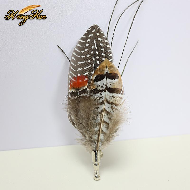 New Feather Brooch Lapel Pins for Suit Dress Badge Elegant Accessories Exquisite Fashion Business Wedding Jewelry