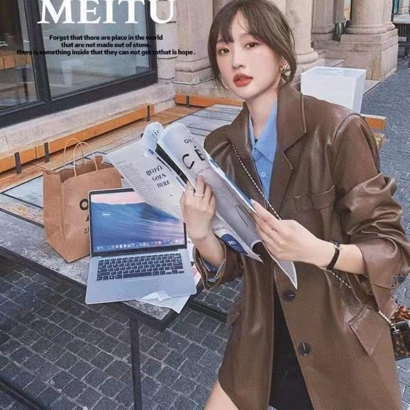 

Черно-коричневая женская кожаная куртка женская весенне-осенняя новая повседневная приталенная куртка-косуха кожаный костюм топ кожаная женская S