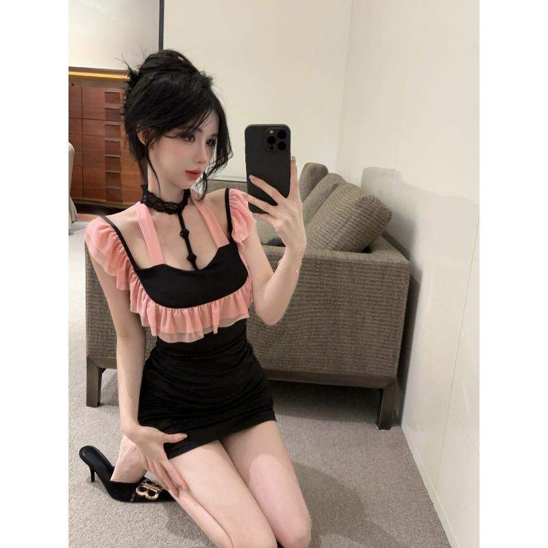 

Spice girls pure color contrast splicing slim hip wrap sexy live streaming host dress women s sleeveless off-the-shoulder versatile short skirt S чёрный