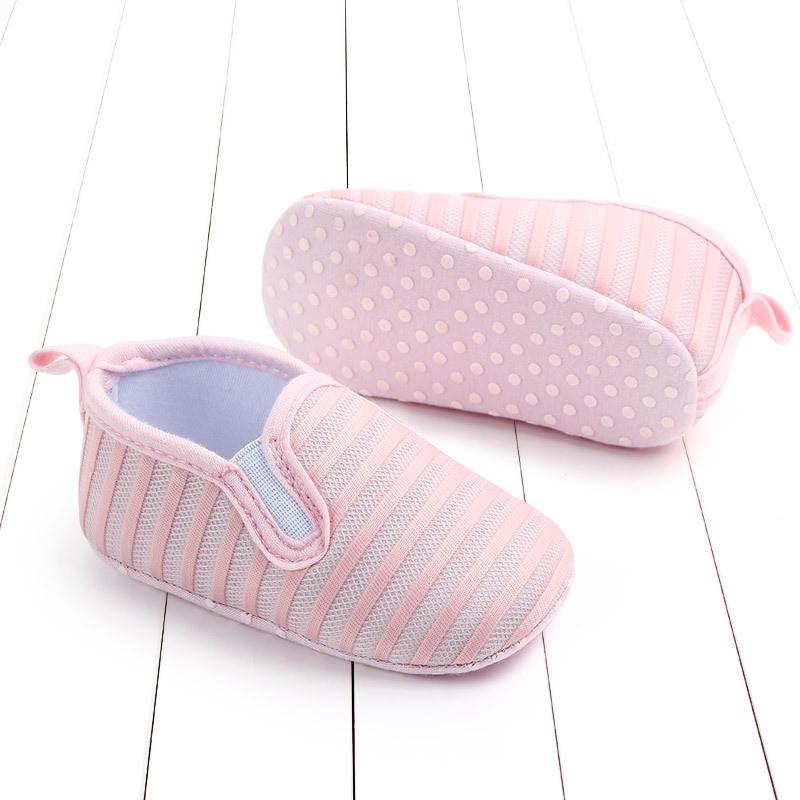 Buty dla niemowląt Niemowlę Noworodek Wiosenne wsuwane buty do nauki chodzenia Maluch w paski siateczkowe tenisówki Szopka Buty