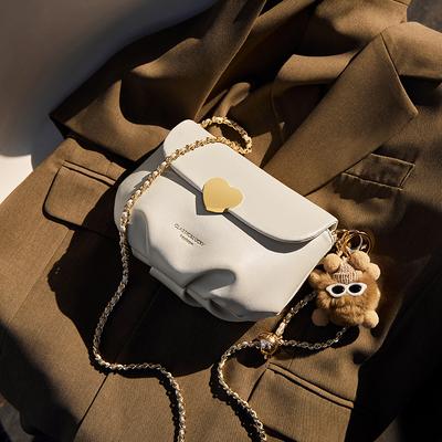 Mrs. Qiao Bag Women 2025 New Cloud Bag Autumn Winter Women's Bag Crossbody Bag Small Bag High-end Genuine Leather Chain Bag
