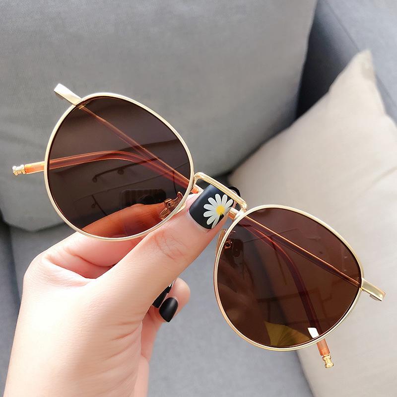 2024 Women s Fashion Trend Small Face Retro Street Photo Glasses Small Round Frame UV400 Metal Polarized Sunglasses Polarized Sunglasses