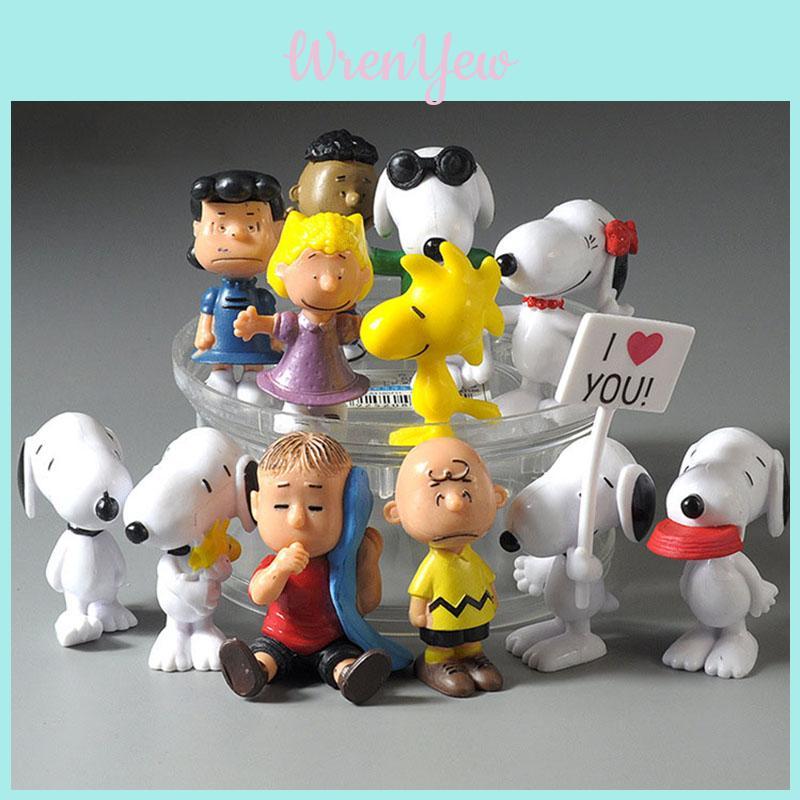 Adorable 12pcs Peanuts Charlie Brown Snoopy Lucy Franklin Figure Cake Topper Set