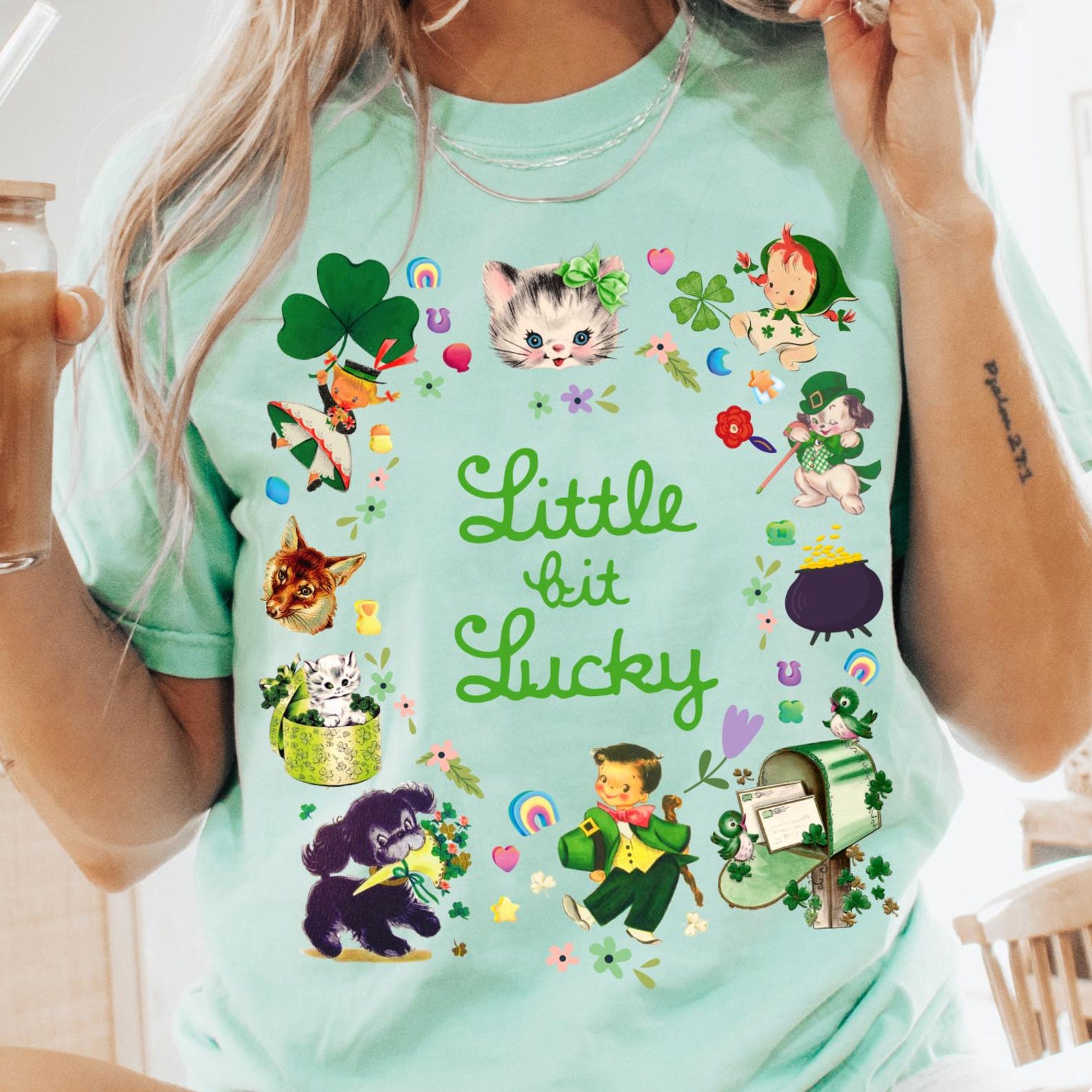 Retro St. Patrick s Day Comfort Colors® T-Shirt, Women s St. Patrick s Vintage Shirt, Little Bit Lucky T-Shirt, Cute St. Patrick s Party Tee XL