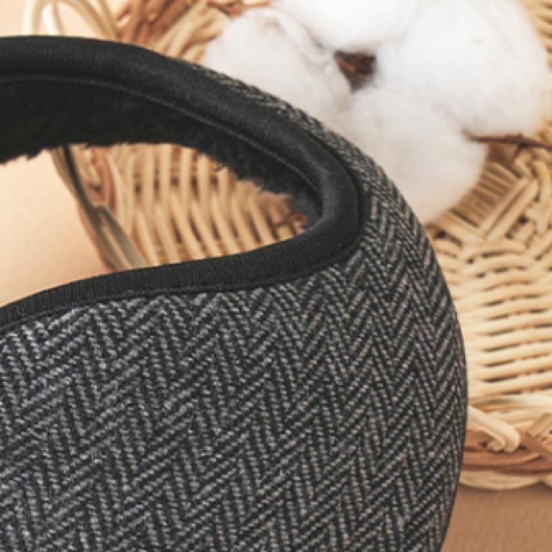 Daiso Pattern Earmuffs Black