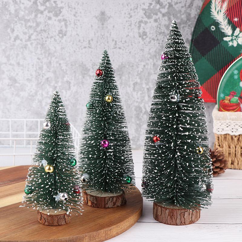 1Pcs Miniature Christmas Tree Artificial Sisal Snow Landscape Architecture Small Tabletop Decor for Holiday Crafts