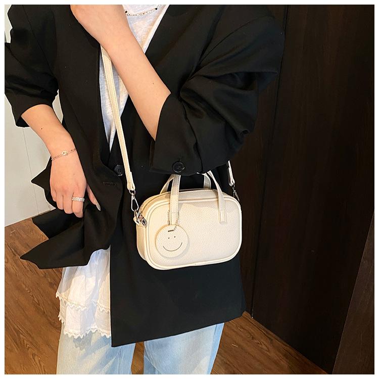 Niche Design Portable Mini Mobile Phone Bag Women's Summer New Fashion Versatile Shoulder Messenger Bag