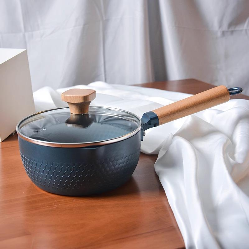 

Плоская кастрюля в японском стиле с антипригарным покрытием и пароваркой Golden Hammer Pattern, подходит для супов, молока и индукционных плит 18cm Flat Pot