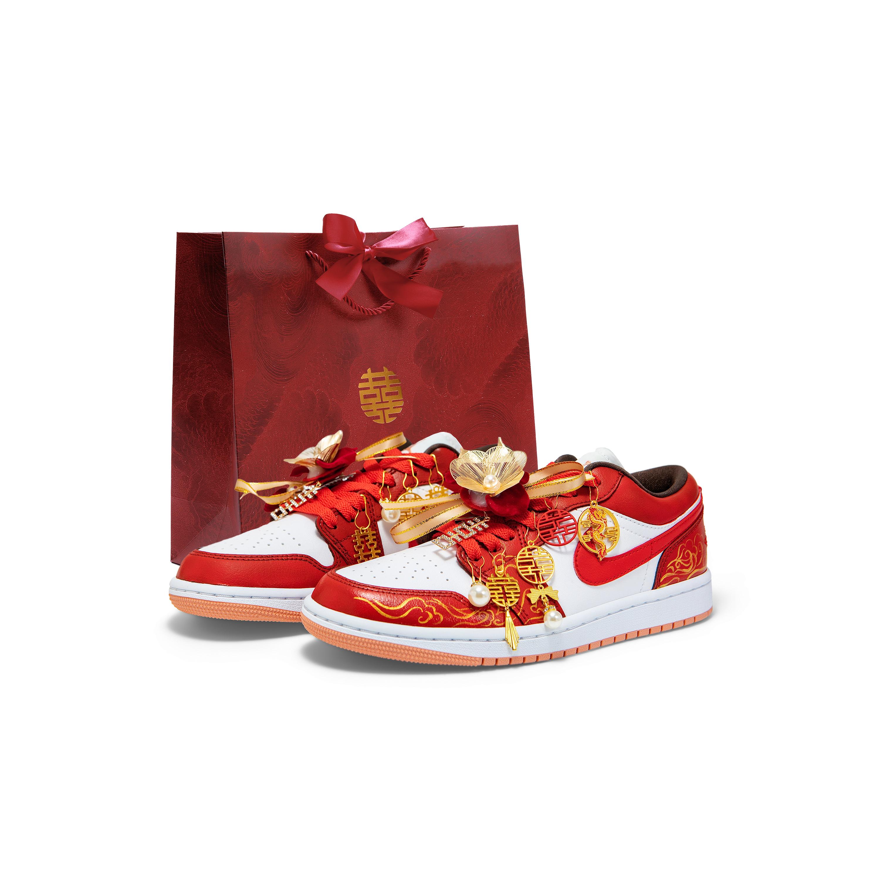 

Jordan Air Jordan 1 Leather Abrasion Resistant Abrasion Resistant Low top Vintage Basketball Shoes Unisex Gold Red DC0774-182(Team1326-SBOX) 37.5