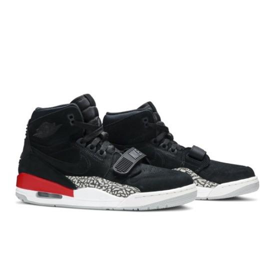

Air Jordan Legacy 312 Black Suede AV3922-060 EU 43 сірий/чорний