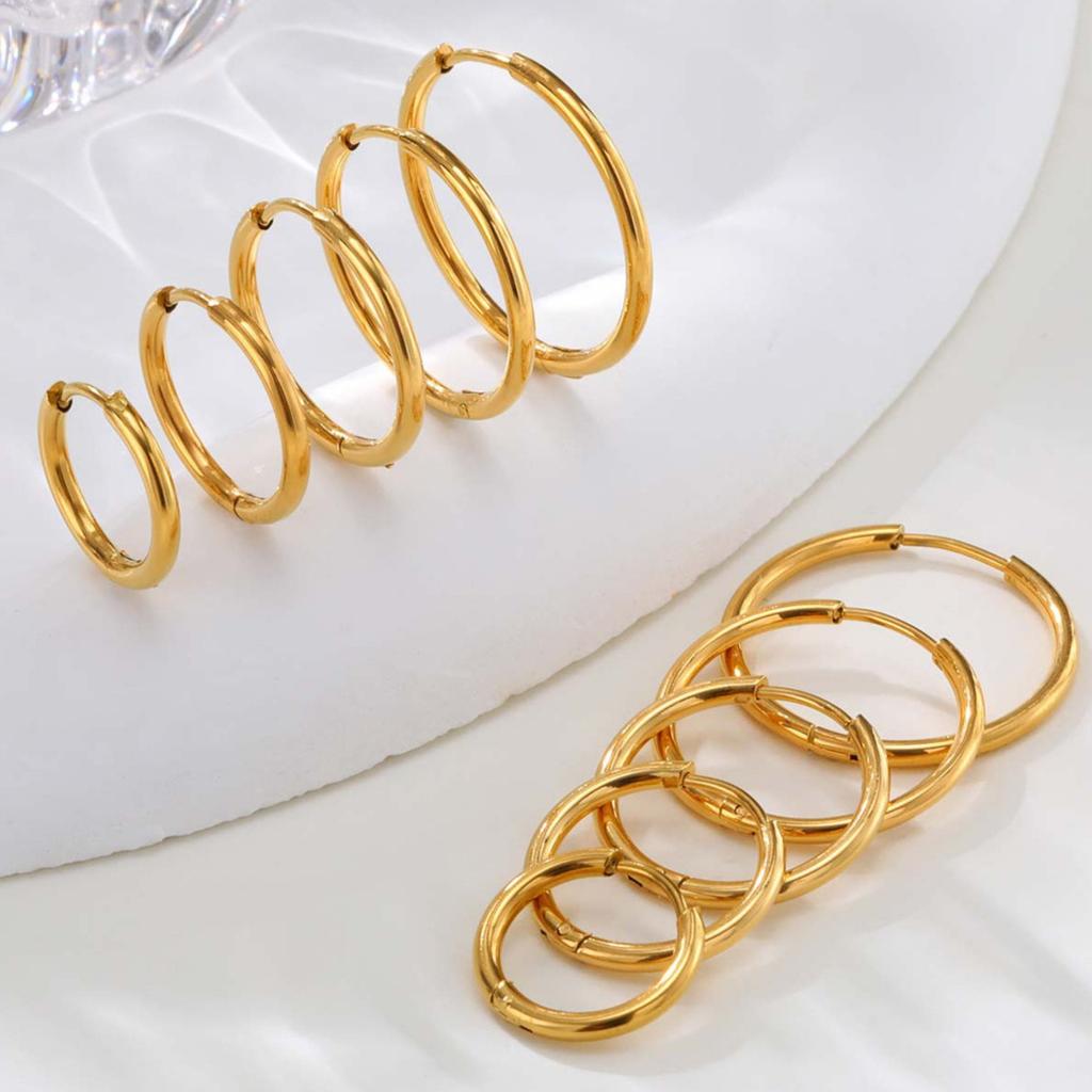 Vnox Simple Thin Stainless Steel Earrings For Women Girls, 13-23mm 18K Gold Plated Huggies, Non-allergic Jewelry 1.6mm Wire