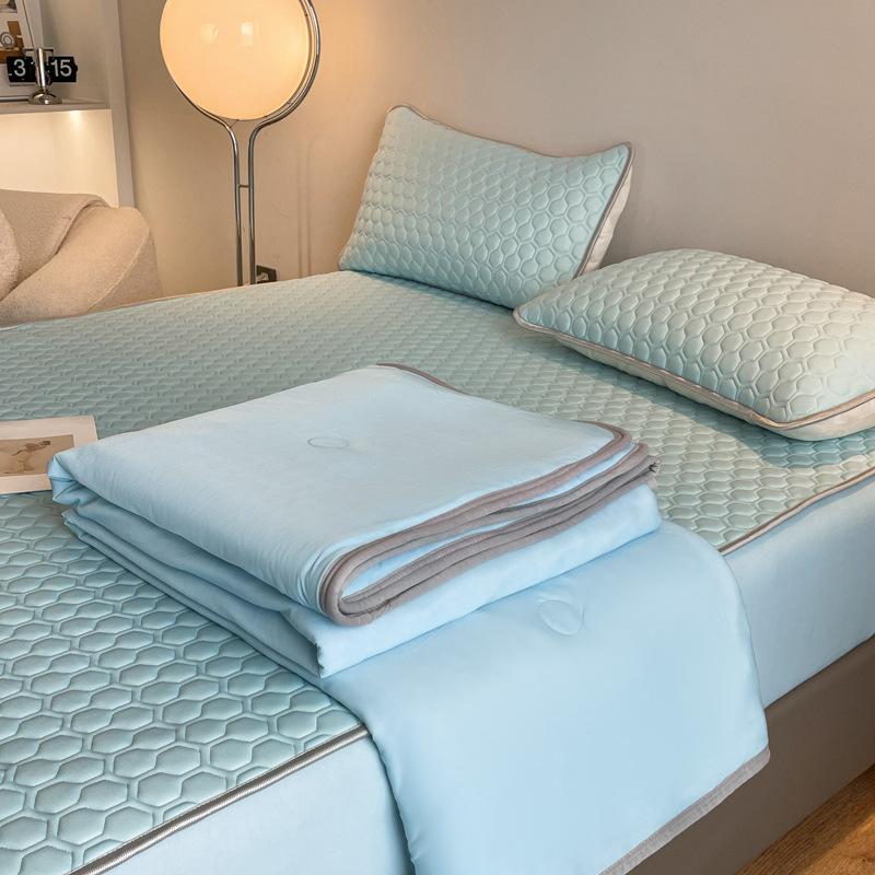 New Classic Solid Color Latex Fitted Sheet Summer Mat Summer Quilt Airable Cover Combination Kit