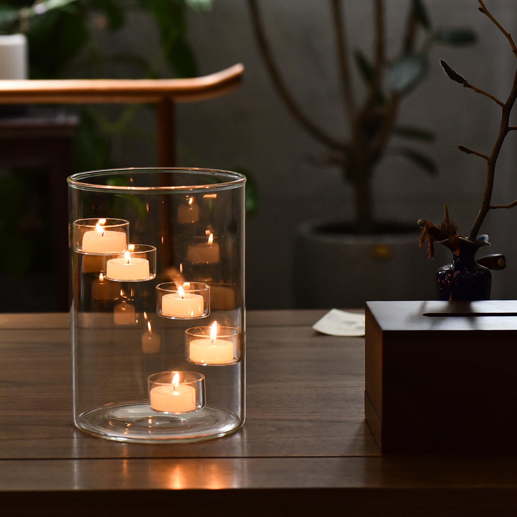 Large glass candlestick candlelight dinner decoration