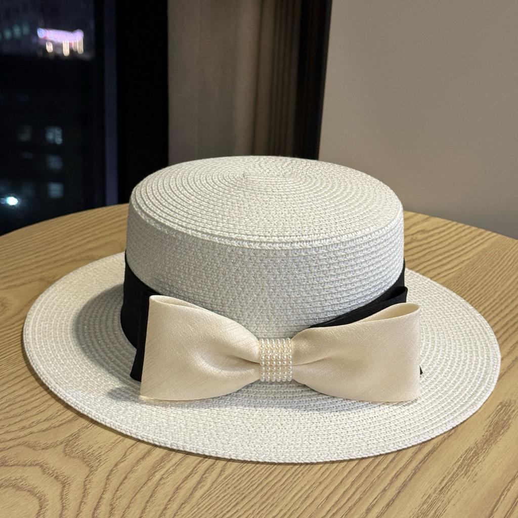 Summer Flat Brim Hat | Breathable Vintage Small Hat, Lightweight Acrylic, Ideal for Beach and Casual Wear