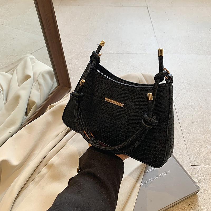 

Chic Minimalist New Moon Shoulder Bag Soft Pu Material Perfect For Trendy Casual Outfits чёрный