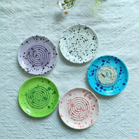 Ceramic Grater Bowl, Manual Ginger Garlic Mincer with Ink Splash Pattern, Pepper Grinding Plate for Wasabi Daikon, Dishwasher Safe Kitchen Essential