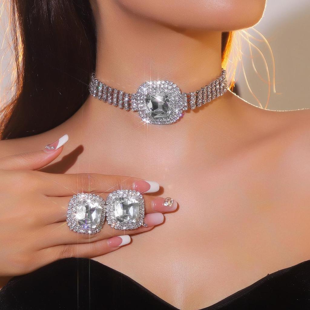 Luxury Rhinestone Necklace & Earrings Set for Women - Perfect Bridal Wedding Jewelry