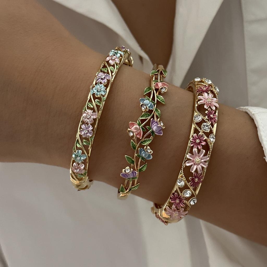 Boho Vintage Colorful Enamel Flower Bracelet For Women Gold Plated Crystal Zircon Hollow Floral Bangle Party Wedding Jewelry