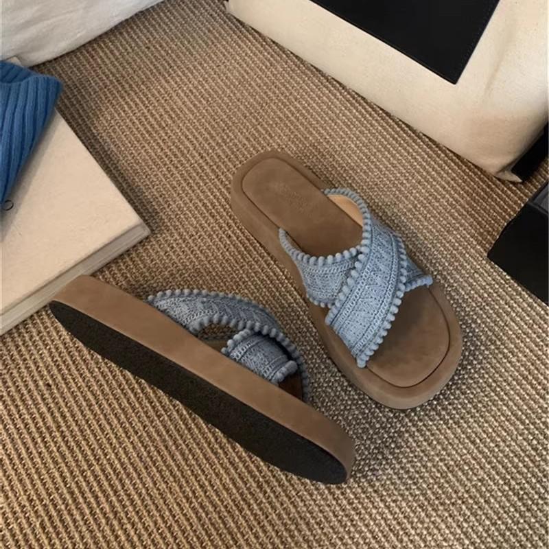 Thick-bottomed Woven Fringed Cross-strapped Slippers for Women's Summer Wear 2025 New Vacation Bohemian Cool Slippers for Women