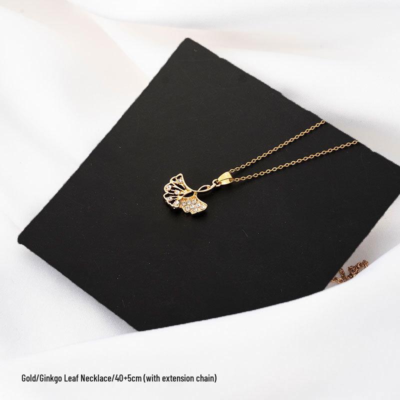 Европейско-американский тренд ожерелье с лебедем: Титановая сталь, Вдохновлено бриллиантами, Не выцветает, Высококлассные подвески.