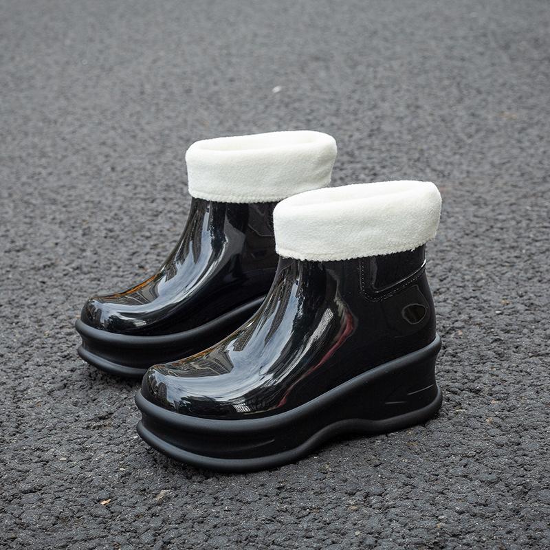 

Женская модная верхняя одежда для дождливой погоды, водонепроницаемые галоши, женские водонепроницаемые ботинки на толстой подошве, нескользящие короткие ботинки на мягкой подошве, износостойкие резиновые сапоги 38