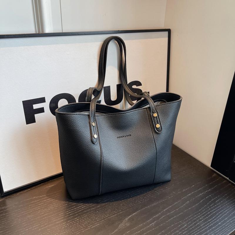 Large Capacity Women's Bag New Casual Simple Fashion Shoulder Bag Portable Commuter Tote Bag