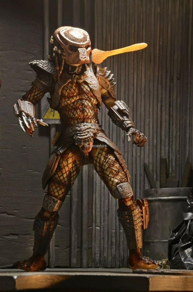 NECA Predator Ultimate City Hunter Action Figures, 2-7 inches