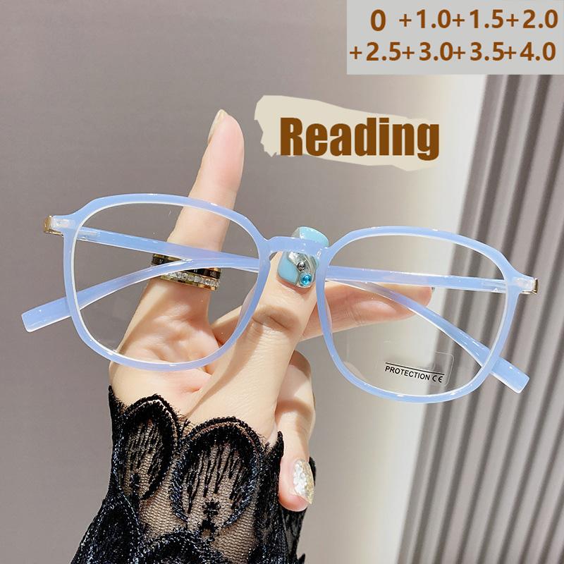 Neue Damen Lesebrille Ultraleicht Mode Mutter Trendiges Outfit High-Definition Blaulichtfilter 6030